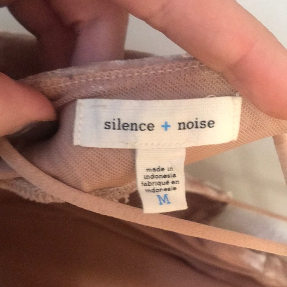 Romper - Picture 5 of 6